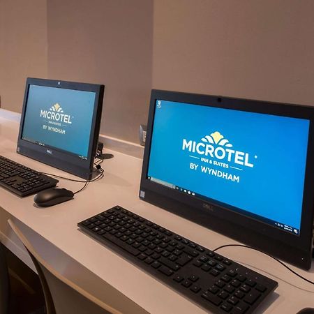 Microtel Inn & Suites By Wyndham Guadalajara Sur Palomar Exteriör bild